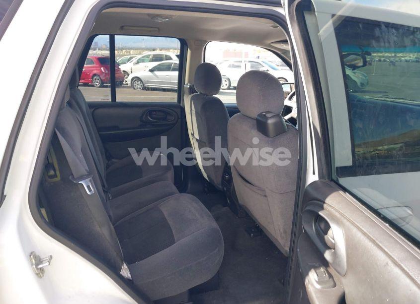 Photo 8 of 2008 Chevrolet Trailblazer LT (VIN 1GNDS13SX82208991)