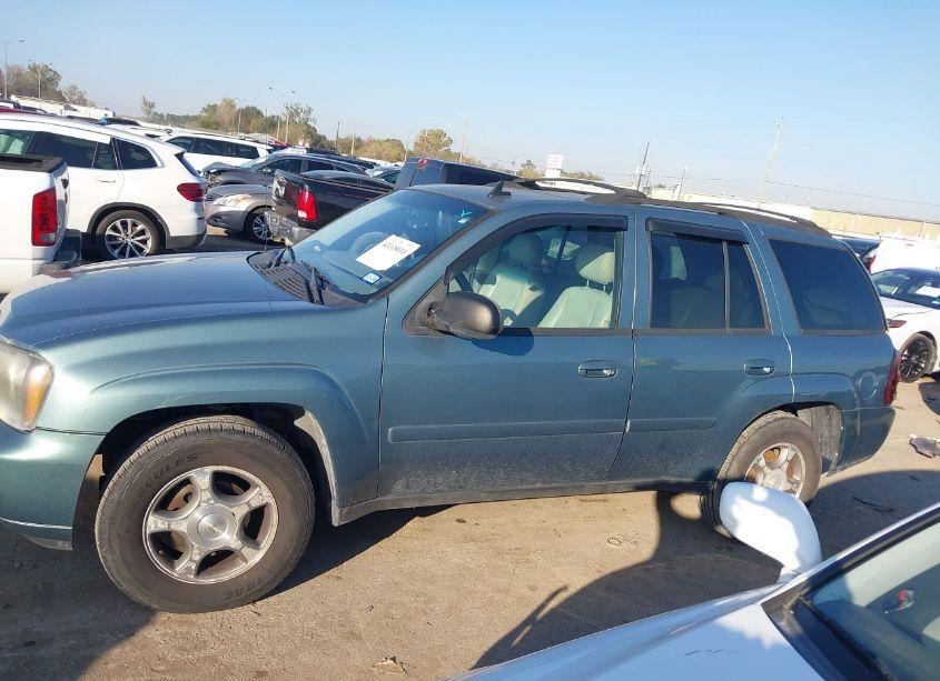 Photo 14 of 2009 Chevrolet Trailblazer LT (VIN 1GNDS33S392115601)