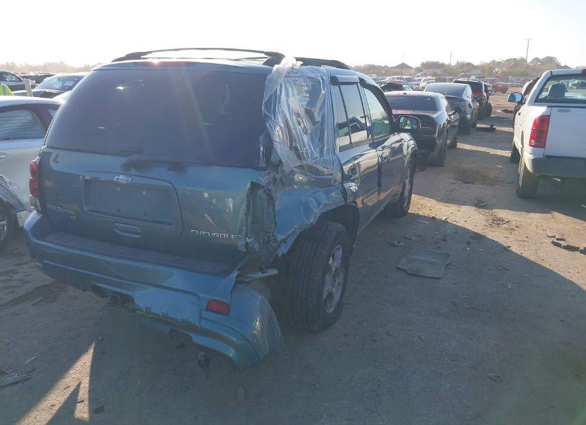 Photo 4 of 2009 Chevrolet Trailblazer LT (VIN 1GNDS33S392115601)