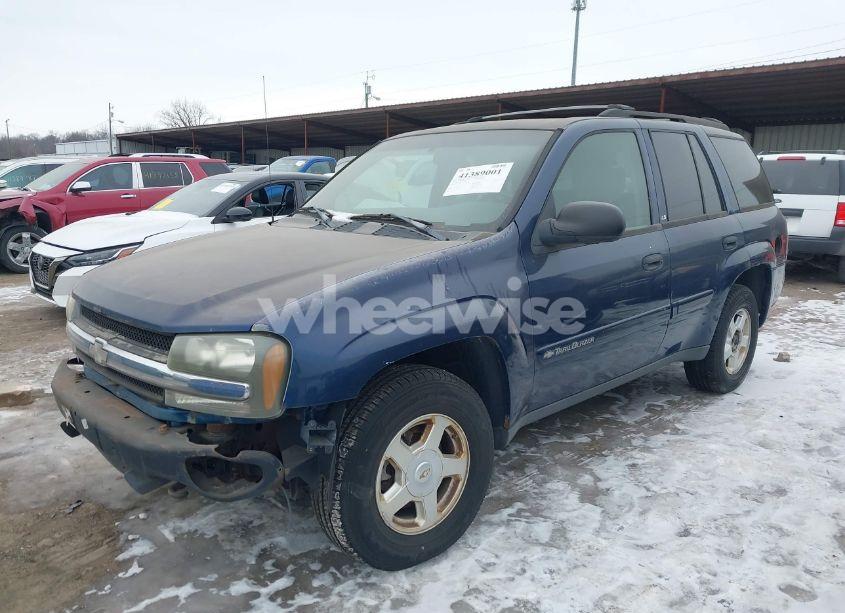 Photo 2 of 2002 Chevrolet Trailblazer LS (VIN 1GNDT13S022339688)