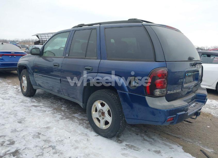 Photo 3 of 2002 Chevrolet Trailblazer LS (VIN 1GNDT13S022339688)