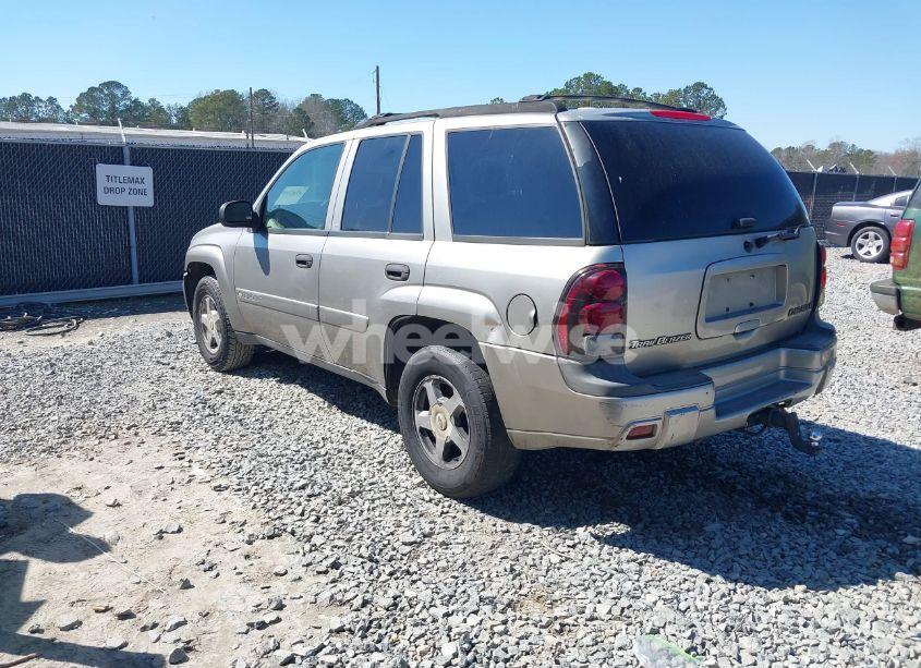 Photo 3 of 2002 Chevrolet Trailblazer LS (VIN 1GNDT13S022440889)