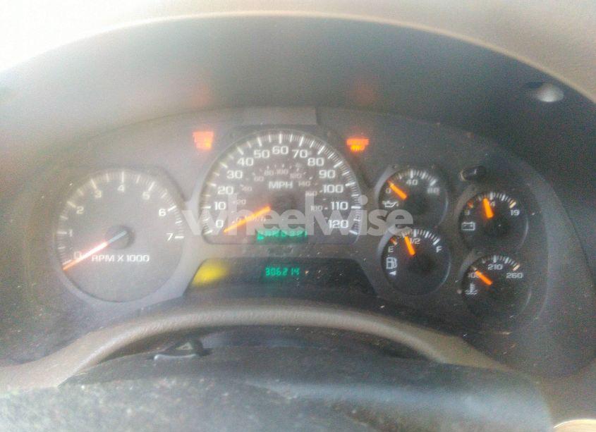 Photo 7 of 2002 Chevrolet Trailblazer LS (VIN 1GNDT13S022440889)