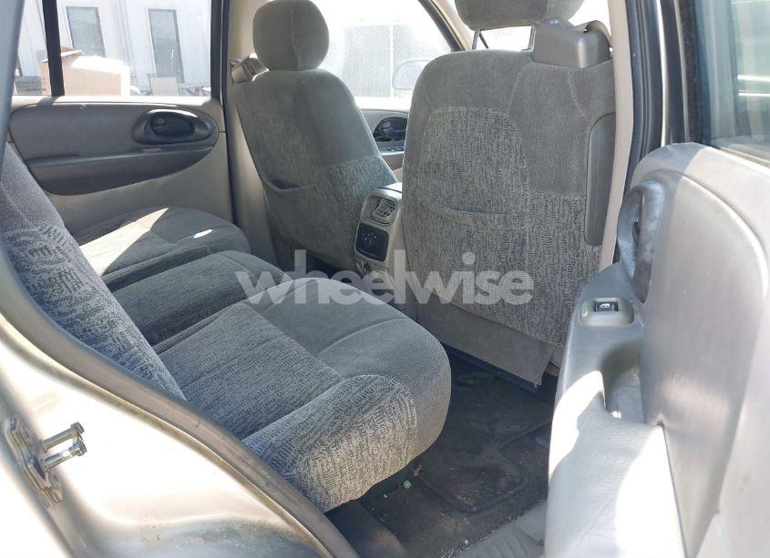 Photo 8 of 2002 Chevrolet Trailblazer LS (VIN 1GNDT13S022440889)