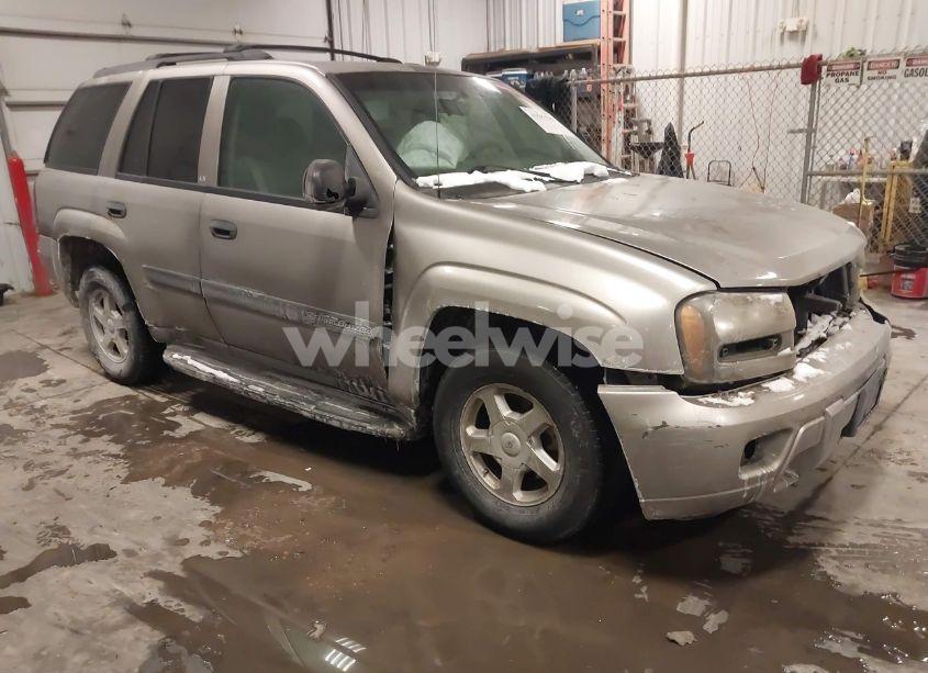 2003 Chevrolet Trailblazer LS (VIN 1GNDT13S032103379) main photo