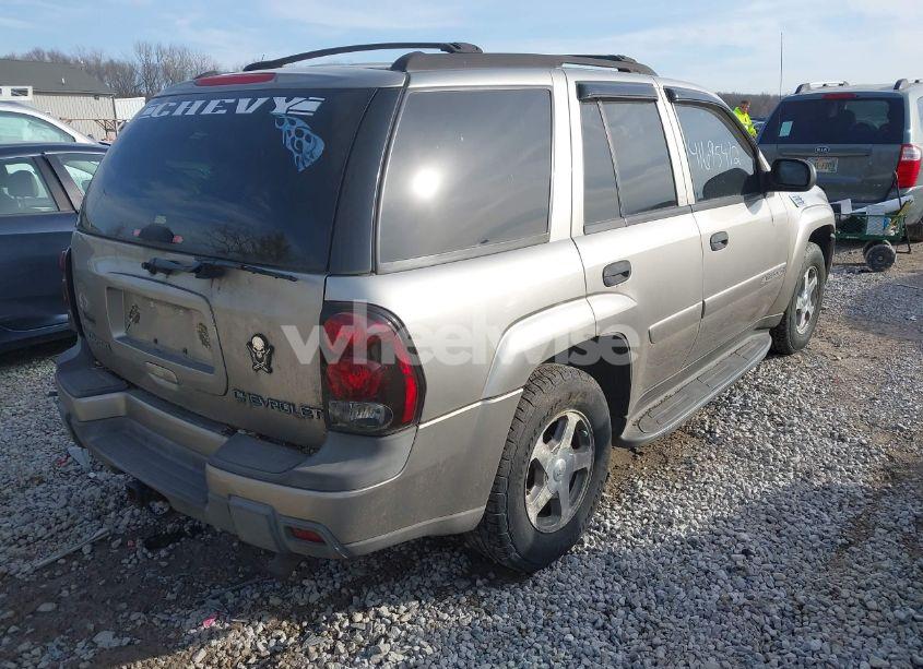 Photo 4 of 2003 Chevrolet Trailblazer LT (VIN 1GNDT13S032236031)