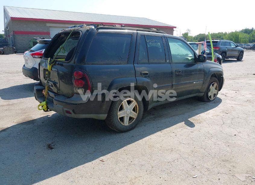 Photo 4 of 2003 Chevrolet Trailblazer LT (VIN 1GNDT13S032366584)