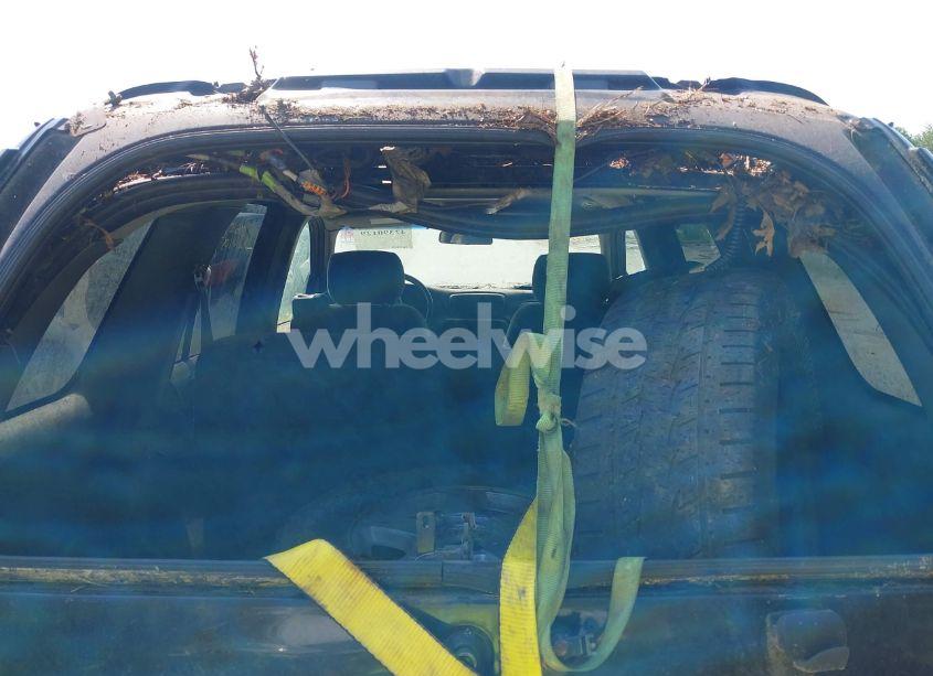 Photo 6 of 2003 Chevrolet Trailblazer LT (VIN 1GNDT13S032366584)