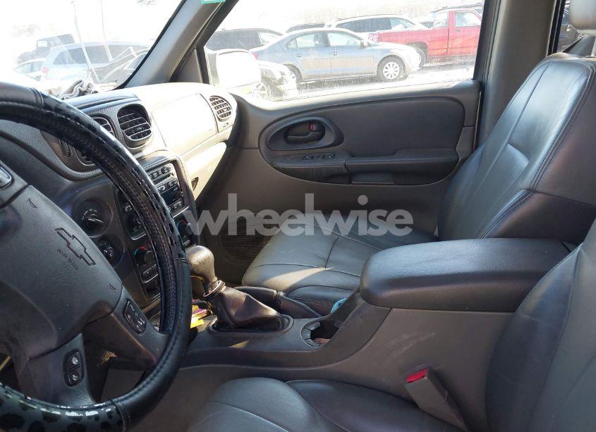 Photo 5 of 2003 Chevrolet Trailblazer LTZ (VIN 1GNDT13S032377522)
