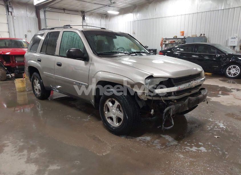 2003 Chevrolet Trailblazer LT (VIN 1GNDT13S032385944) main photo