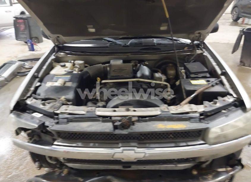 Photo 10 of 2003 Chevrolet Trailblazer LT (VIN 1GNDT13S032385944)