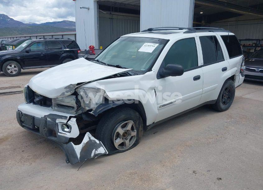 Photo 2 of 2003 Chevrolet Trailblazer LT (VIN 1GNDT13S032412611)