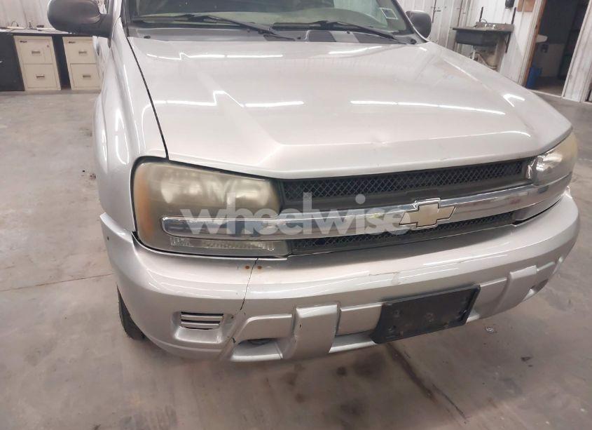 Photo 6 of 2004 Chevrolet Trailblazer LS (VIN 1GNDT13S042104839)