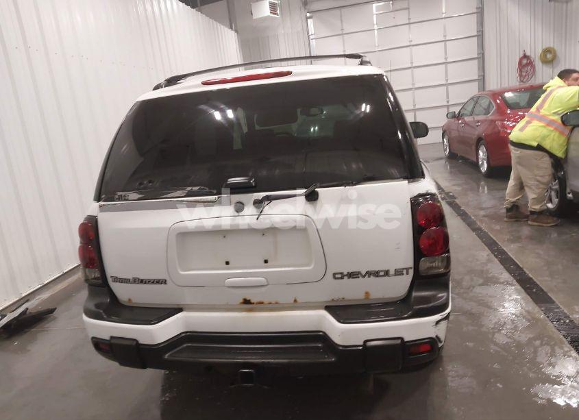 Photo 17 of 2004 Chevrolet Trailblazer LT (VIN 1GNDT13S042120443)