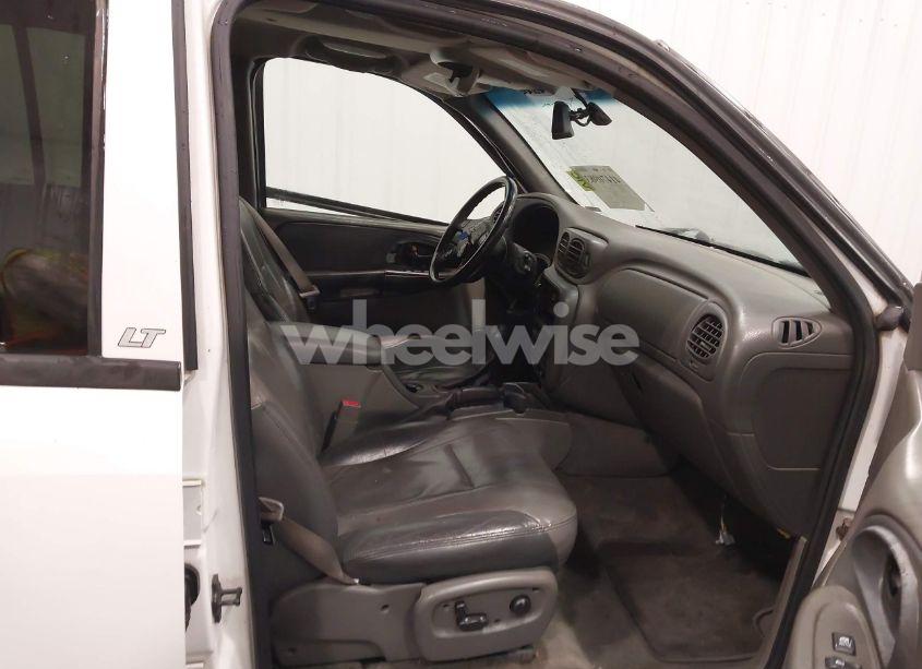 Photo 5 of 2004 Chevrolet Trailblazer LT (VIN 1GNDT13S042120443)