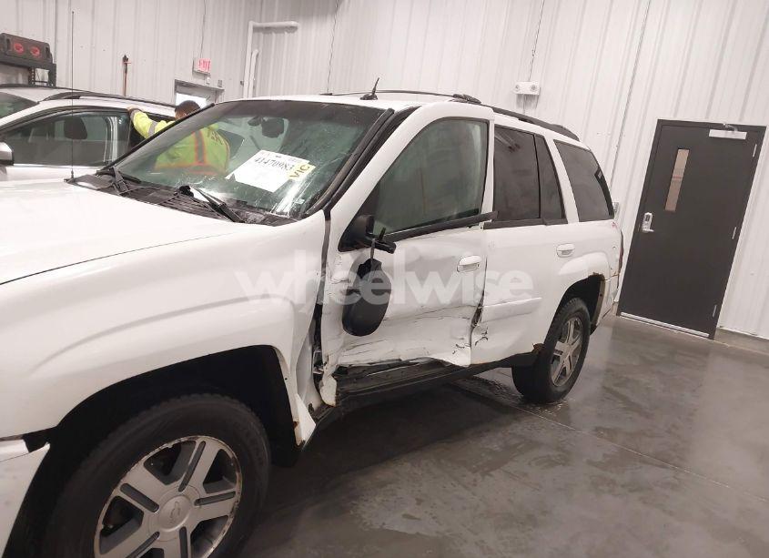 Photo 6 of 2004 Chevrolet Trailblazer LT (VIN 1GNDT13S042120443)