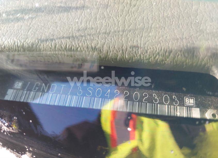 Photo 9 of 2004 Chevrolet Trailblazer LT (VIN 1GNDT13S042202303)