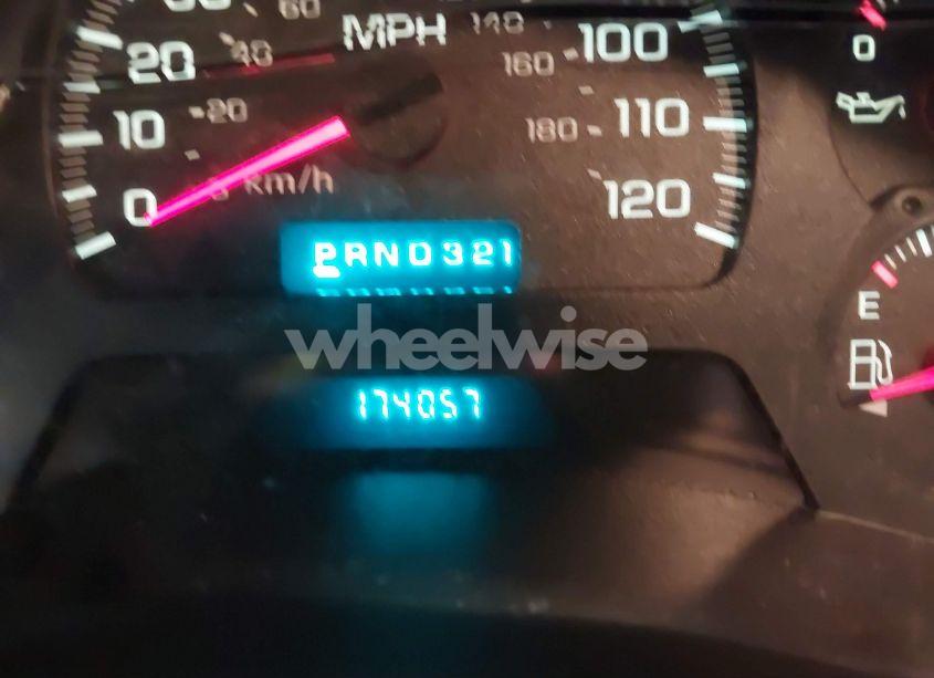 Photo 16 of 2005 Chevrolet Trailblazer LS (VIN 1GNDT13S052201220)