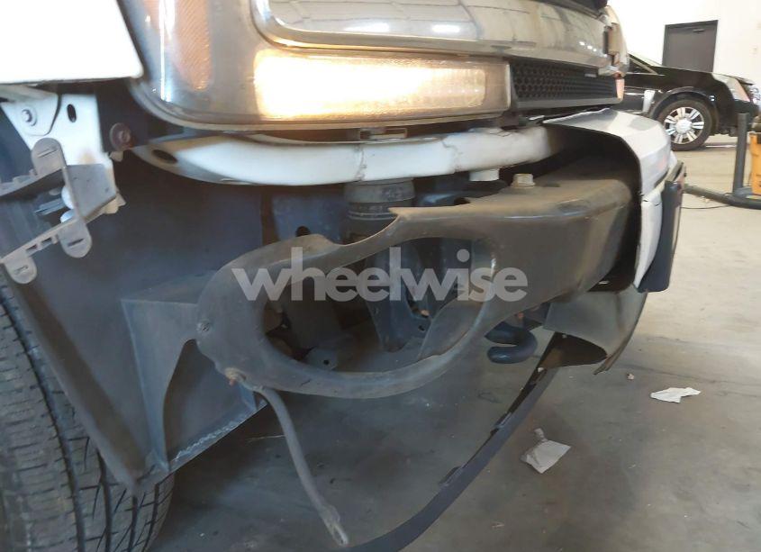 Photo 18 of 2005 Chevrolet Trailblazer LS (VIN 1GNDT13S052201220)