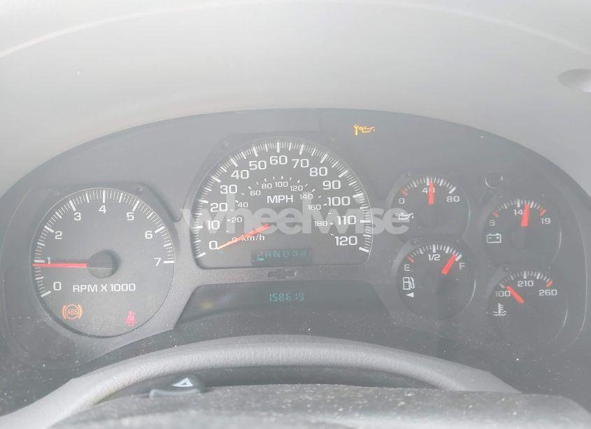 Photo 7 of 2005 Chevrolet Trailblazer LS (VIN 1GNDT13S052219572)