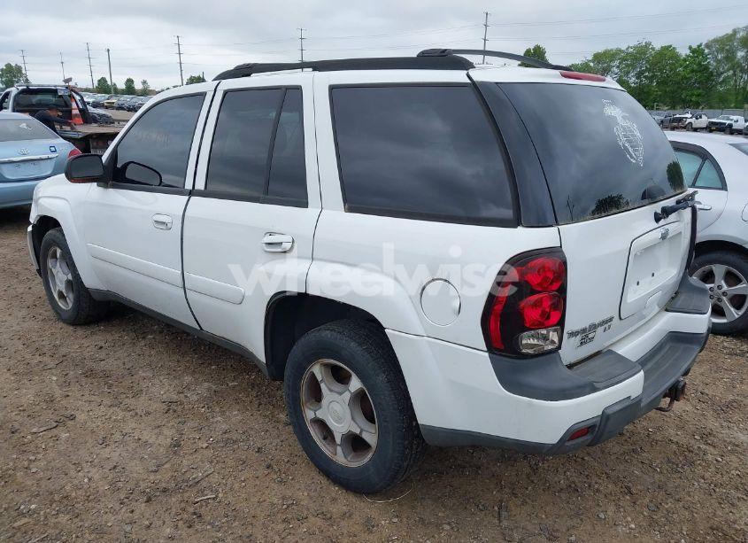 Photo 3 of 2005 Chevrolet Trailblazer LS/LT (VIN 1GNDT13S052309417)