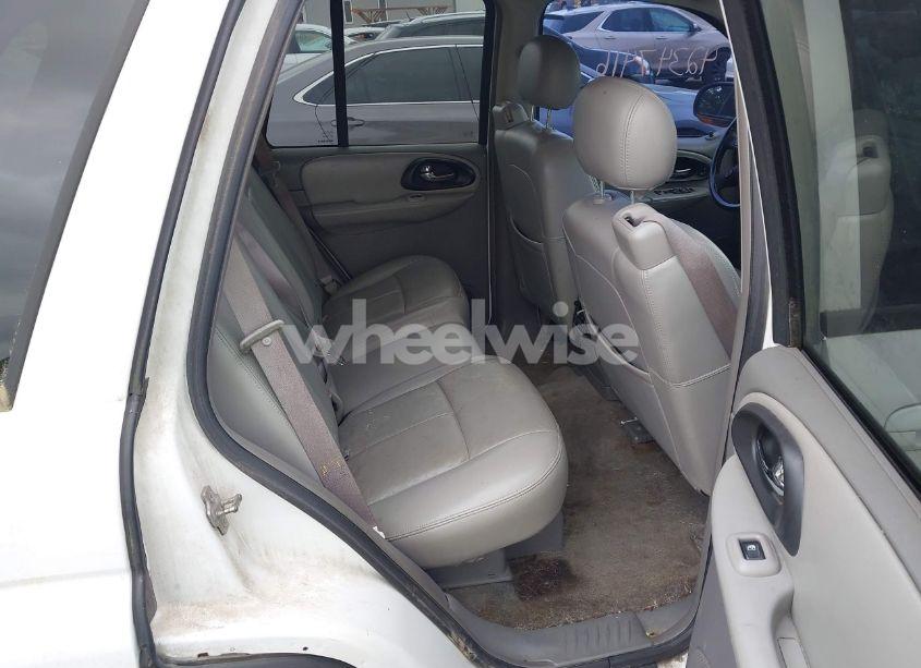 Photo 8 of 2005 Chevrolet Trailblazer LS/LT (VIN 1GNDT13S052309417)