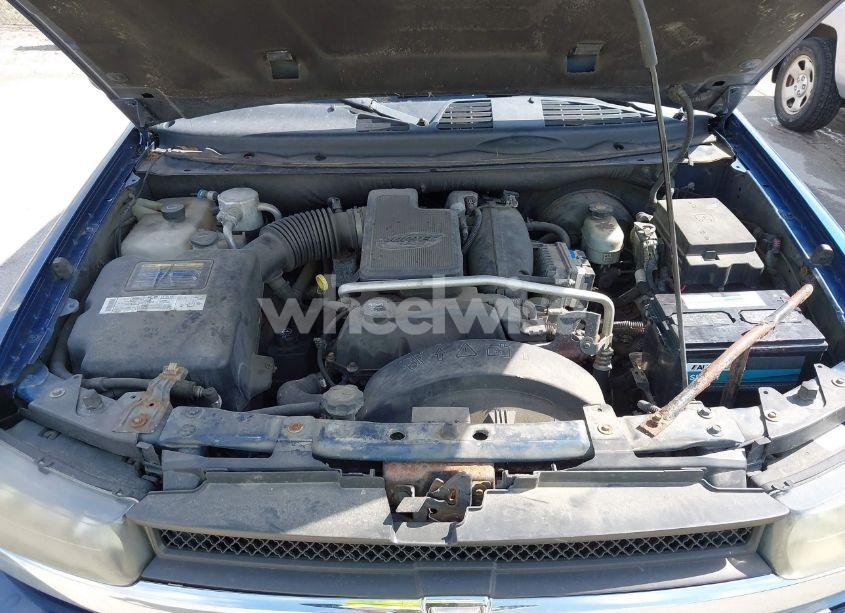 Photo 10 of 2005 Chevrolet Trailblazer LS (VIN 1GNDT13S052339016)