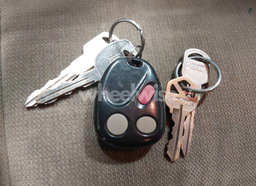 Photo 11 of 2005 Chevrolet Trailblazer LS (VIN 1GNDT13S052353899)