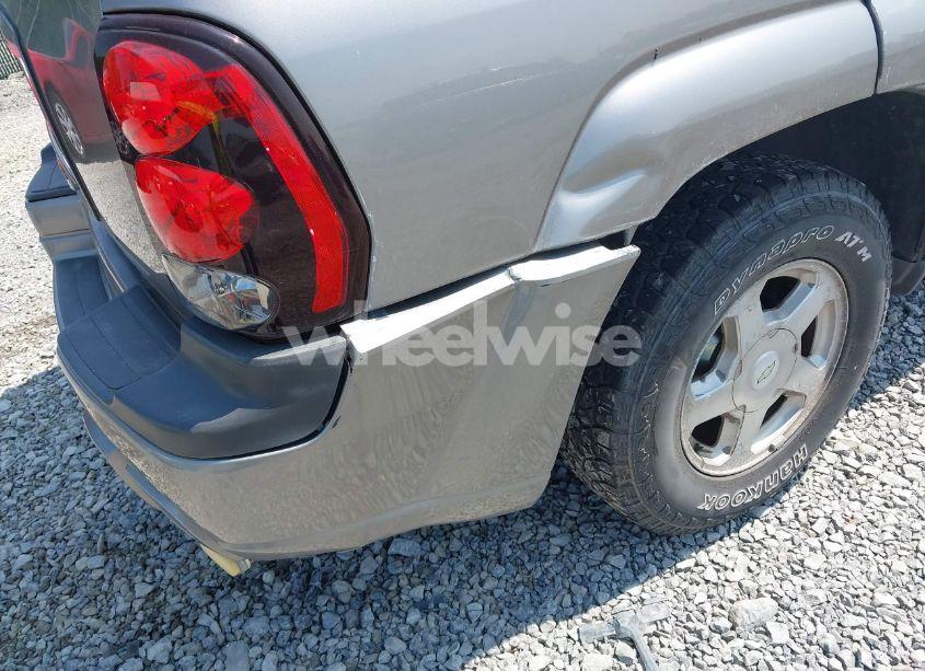 Photo 6 of 2006 Chevrolet Trailblazer LS (VIN 1GNDT13S062172710)