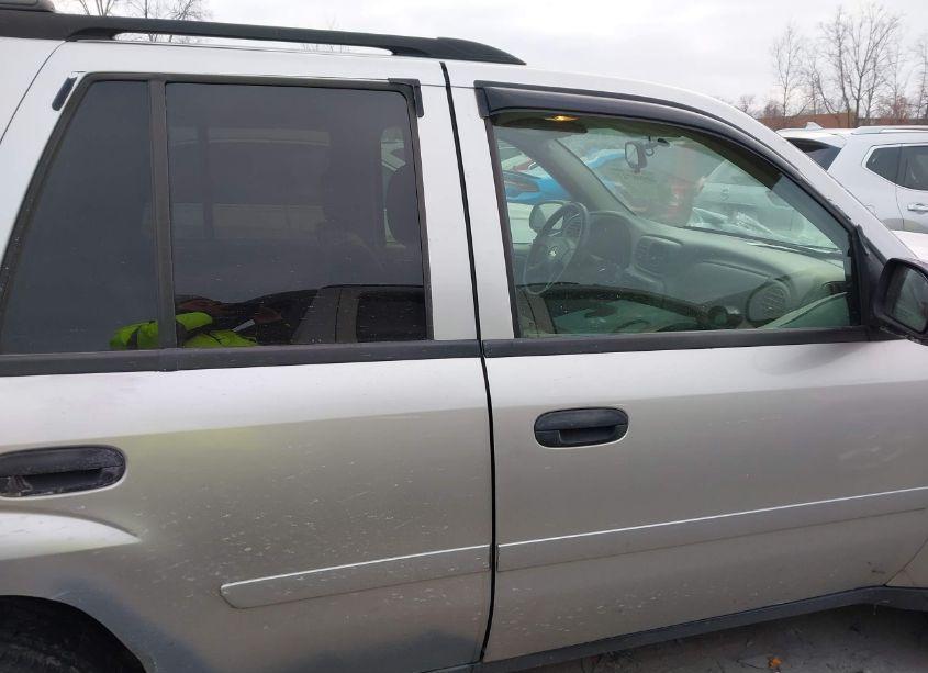 Photo 13 of 2006 Chevrolet Trailblazer LS (VIN 1GNDT13S062212588)