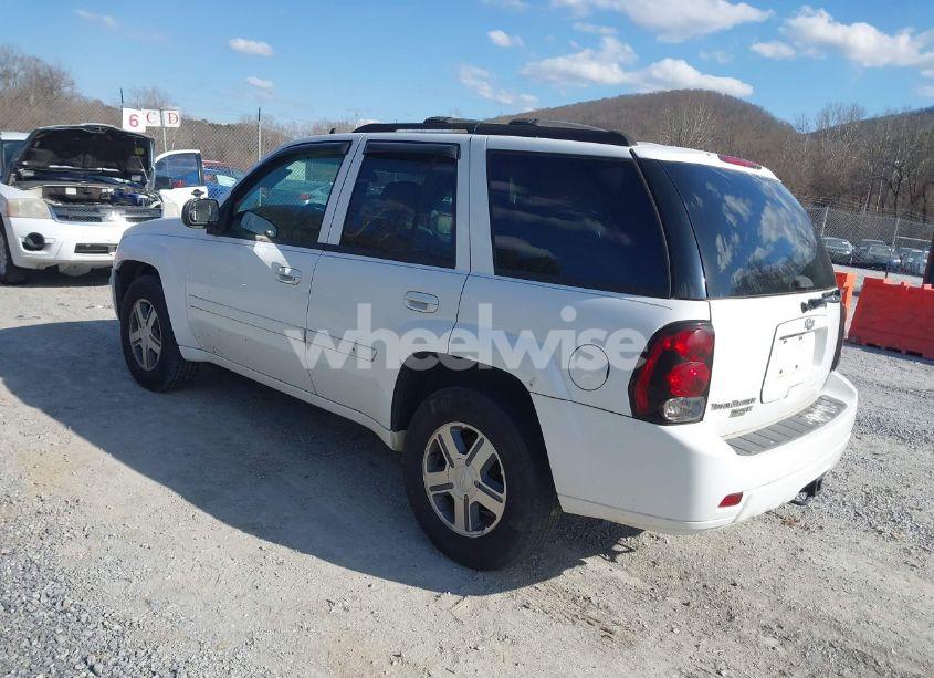 Photo 3 of 2006 Chevrolet Trailblazer LT (VIN 1GNDT13S062212638)