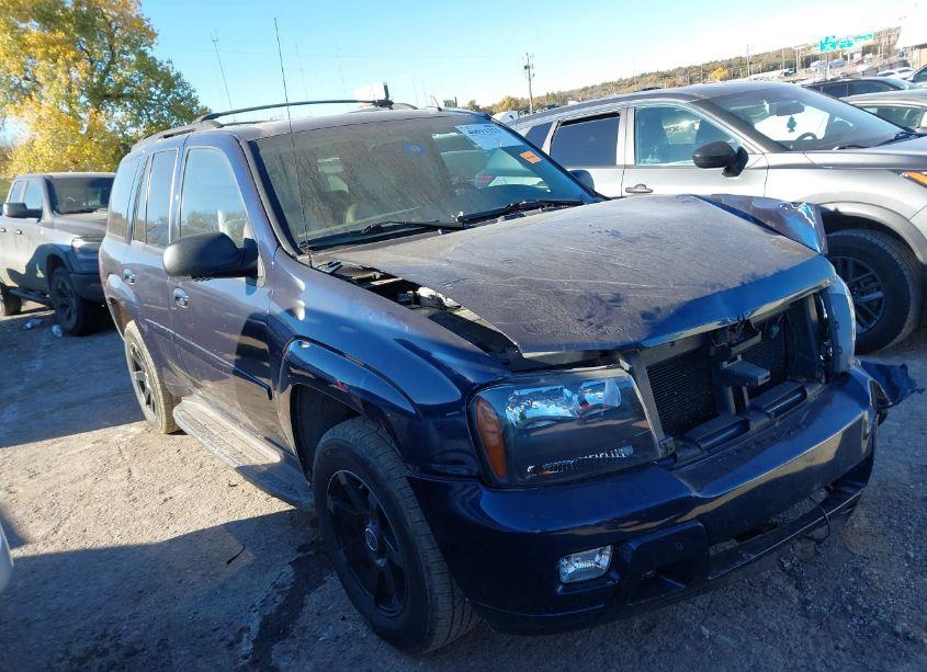2007 Chevrolet Trailblazer LT (VIN 1GNDT13S072112878) main photo