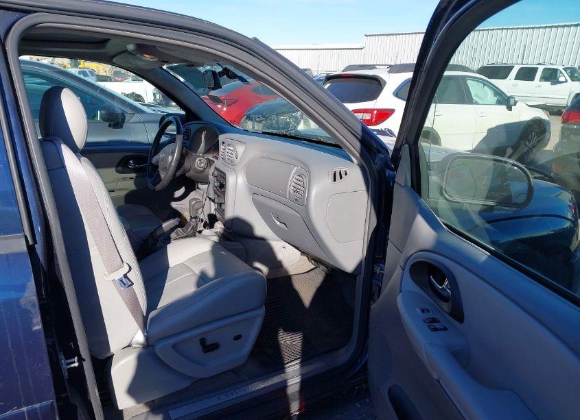 Photo 5 of 2007 Chevrolet Trailblazer LT (VIN 1GNDT13S072112878)