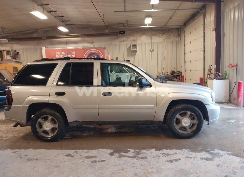 Photo 13 of 2007 Chevrolet Trailblazer LS (VIN 1GNDT13S072136470)