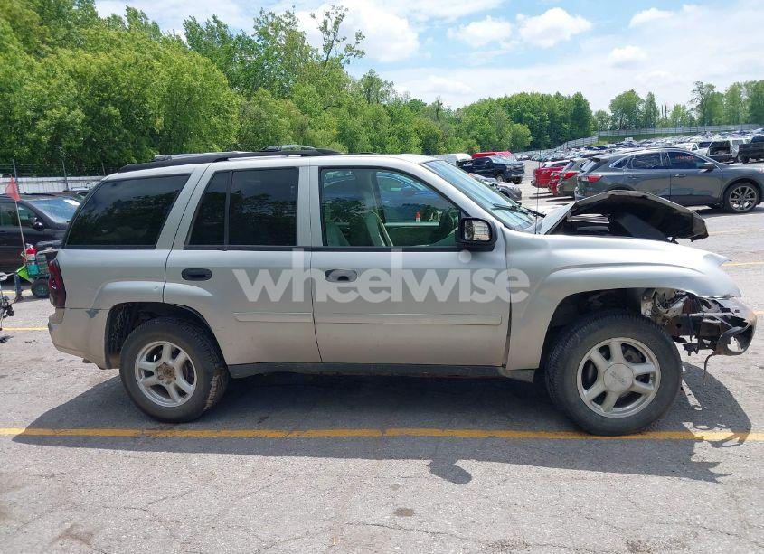 Photo 12 of 2007 Chevrolet Trailblazer LS (VIN 1GNDT13S072248721)