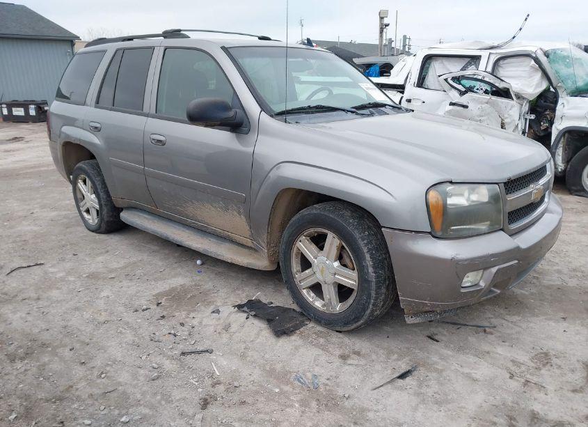 2007 Chevrolet Trailblazer LT (VIN 1GNDT13S072268239) main photo