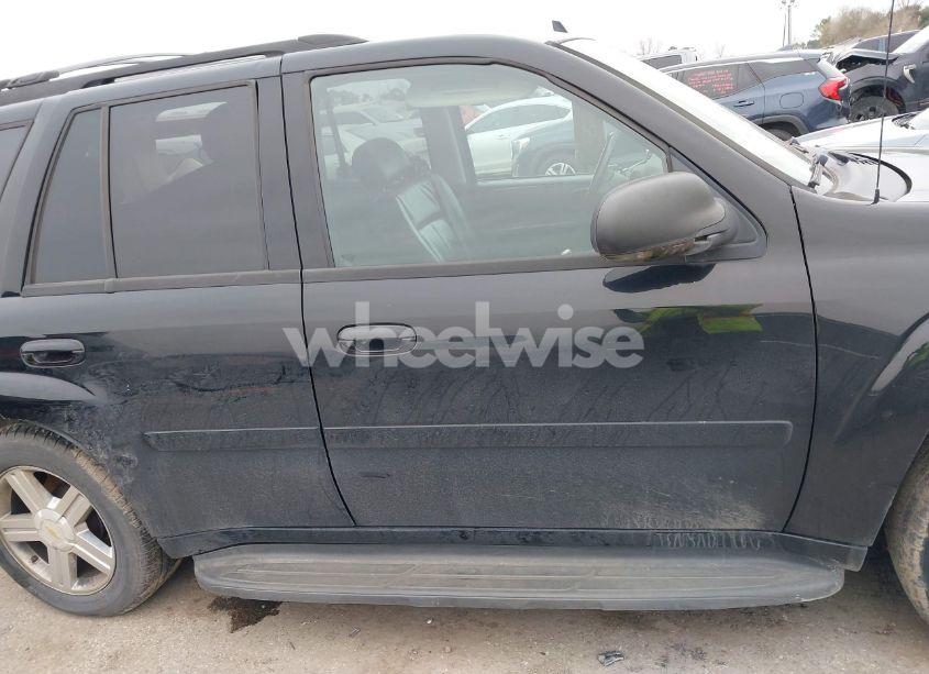 Photo 13 of 2008 Chevrolet Trailblazer LT (VIN 1GNDT13S082160754)