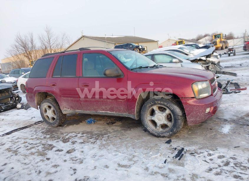 Photo 13 of 2008 Chevrolet Trailblazer LT (VIN 1GNDT13S082170104)