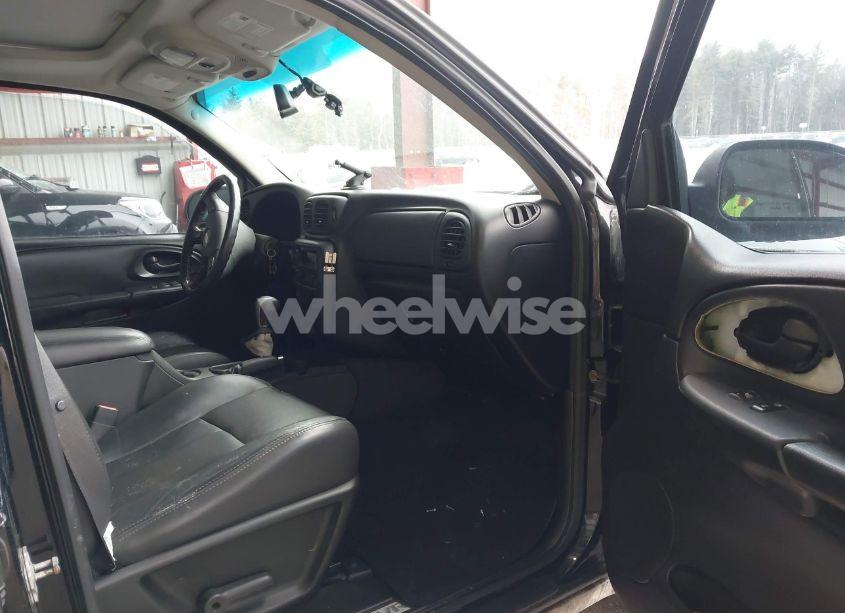 Photo 5 of 2008 Chevrolet Trailblazer LT (VIN 1GNDT13S082188490)
