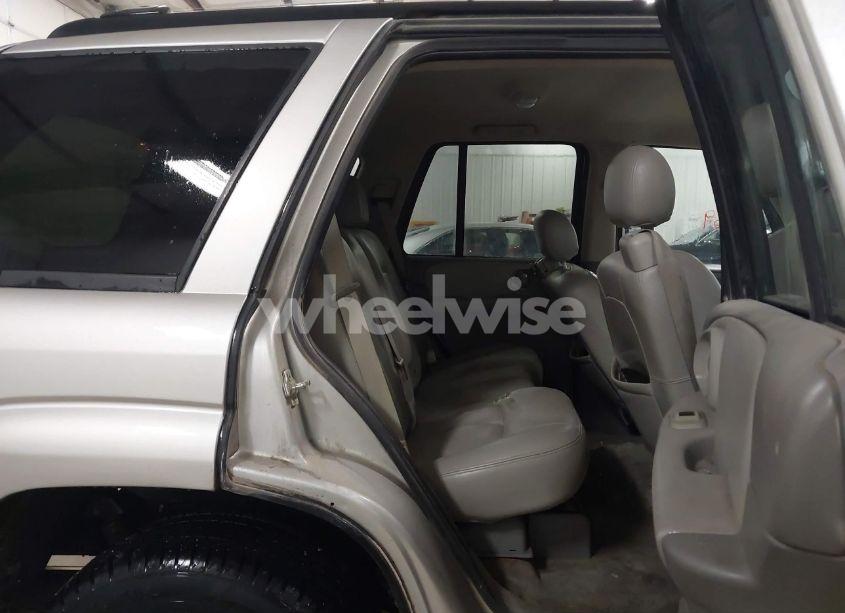 Photo 8 of 2008 Chevrolet Trailblazer LT (VIN 1GNDT13S082252687)