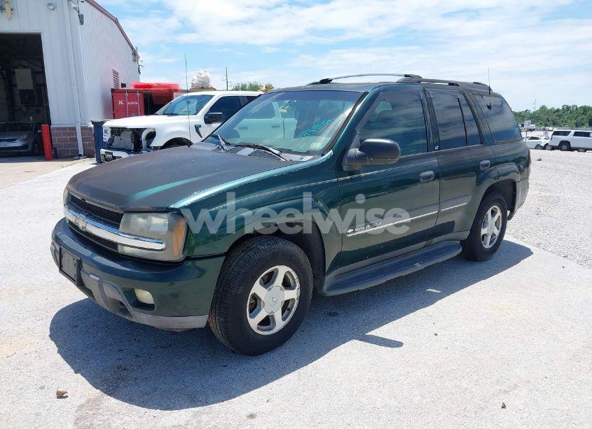 Photo 2 of 2002 Chevrolet Trailblazer LT (VIN 1GNDT13S122279095)