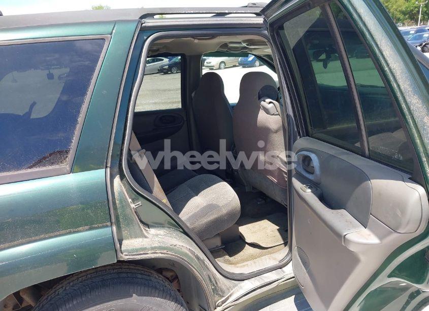 Photo 8 of 2002 Chevrolet Trailblazer LT (VIN 1GNDT13S122279095)