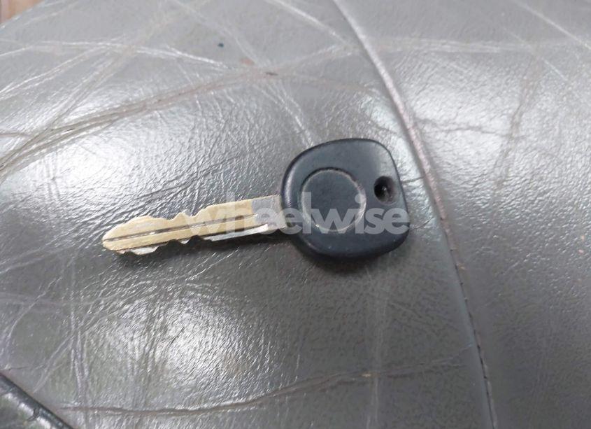 Photo 11 of 2002 Chevrolet Trailblazer LTZ (VIN 1GNDT13S122348741)