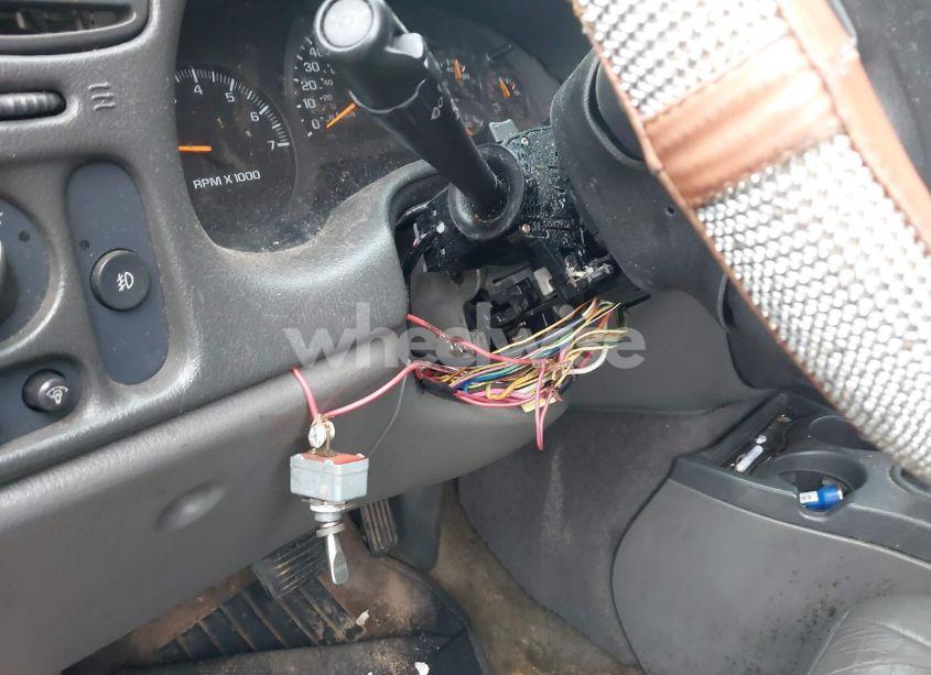 Photo 6 of 2002 Chevrolet Trailblazer LTZ (VIN 1GNDT13S122348741)