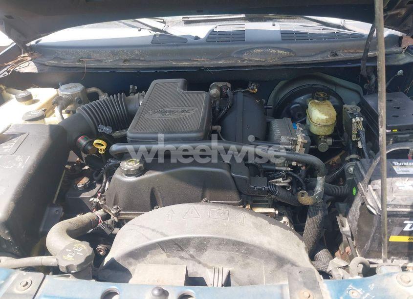 Photo 10 of 2002 Chevrolet Trailblazer LT (VIN 1GNDT13S122374000)