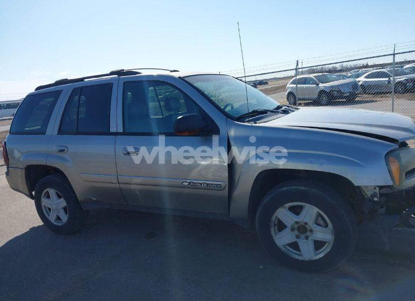 Photo 14 of 2002 Chevrolet Trailblazer LTZ (VIN 1GNDT13S122439749)