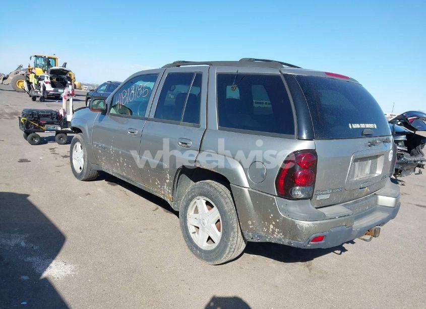 Photo 3 of 2002 Chevrolet Trailblazer LTZ (VIN 1GNDT13S122439749)