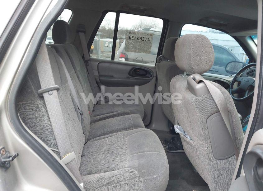 Photo 8 of 2002 Chevrolet Trailblazer LS (VIN 1GNDT13S122455417)