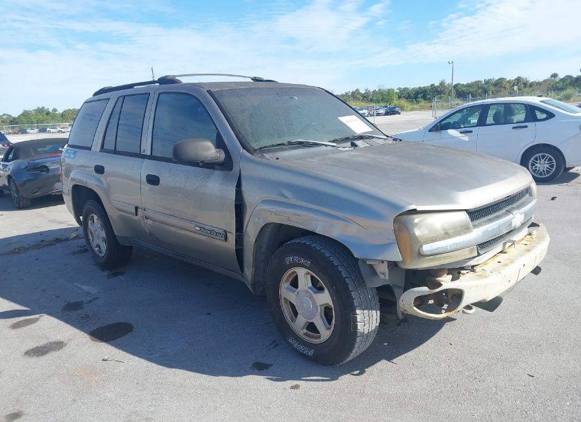 2002 Chevrolet Trailblazer LS (VIN 1GNDT13S122455918) main photo