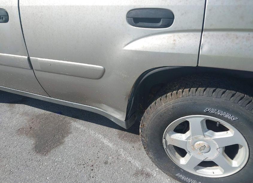 Photo 19 of 2002 Chevrolet Trailblazer LS (VIN 1GNDT13S122455918)